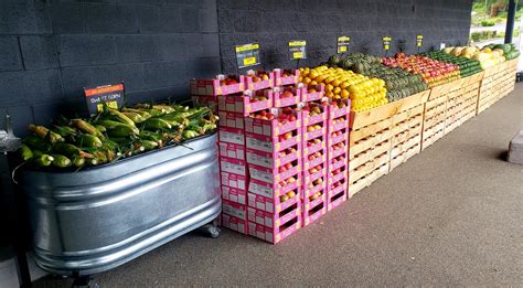 ORCAS ISLAND MARKET - Eastsound WA - Hours, Directions, Reviews ...