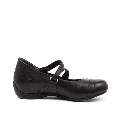 Ziera Xray - Vince DeVito Shoes