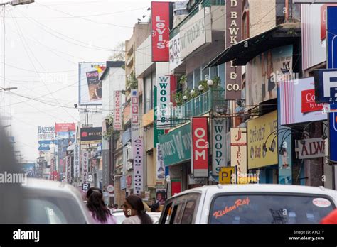 Commercial Street 的图像结果