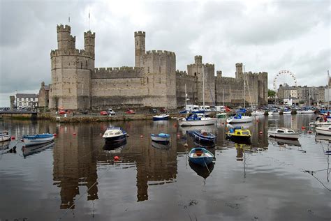 Caernarfon Castle | Visit Welsh Castles — Castle Crawl Cymru