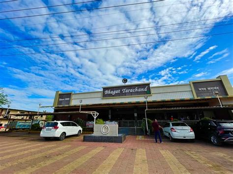 BHAGAT TARACHAND, Thane - Runwal Nagar - Restaurant Reviews, Phone ...