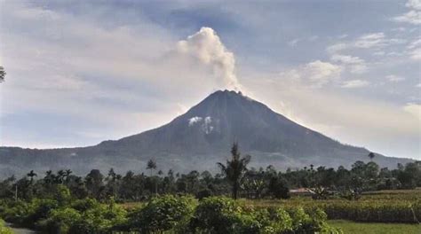 Indonesia's Mount Sinabung erupts, no casualties reported? - World News