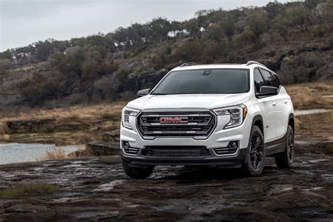 Paillé GM Berthierville | Prix et Versions du GMC Terrain 2024