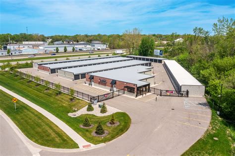 About Us | Prestige Storage Capital