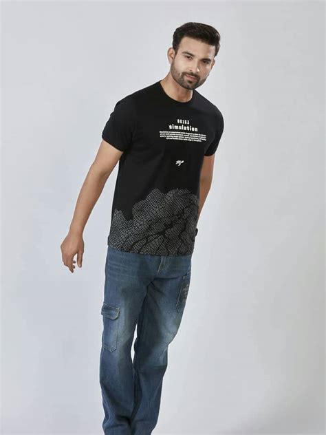 M7 Clothing