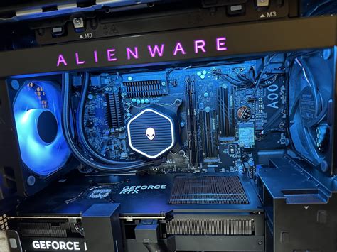 Alienware R15 GPU Bracket 的图像结果