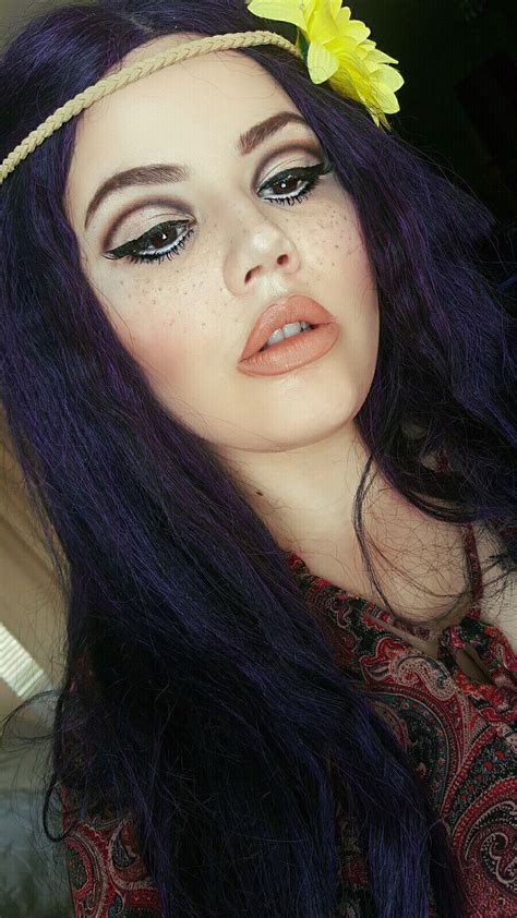 70's hippie makeup look