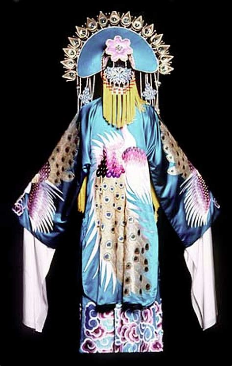 Costume Designer Eiko Ishioka Hits the Book Tour in Bay Area
