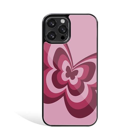 Butterfly – Boujee