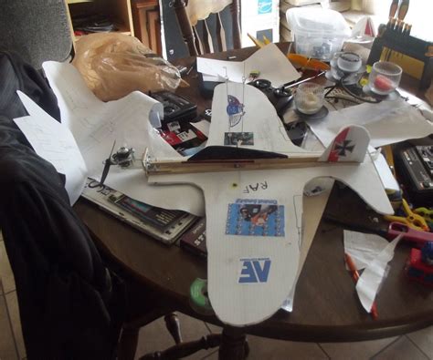 Control Line Flight 的图像结果