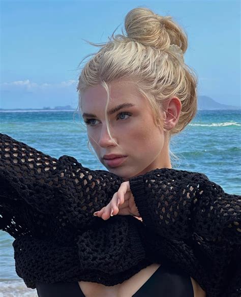 Brittan Byrd : r/modelwomen