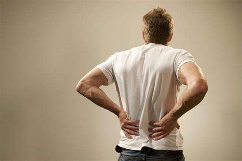 腰疼怎麼辦 幾個小常識教你輕鬆護腰 - 每日頭條