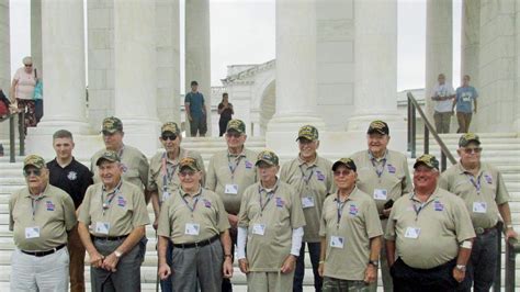 New group honors aging veterans with free flight to Washington | Macon ...