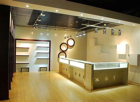 zetaesse j.d.o.o: Customer Reviews, Stands and Services