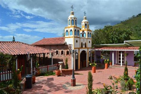 HOTEL Y CENTRO DE CONVENCIONES COLONIAL CHINACOTA - Hotel Reviews ...