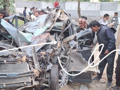 4 killed as speeding car crashes into tree in Saharanpur: Vehicle ...
