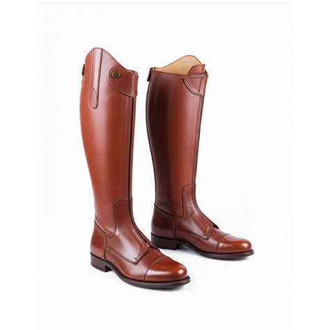 BOOTS MODEL 5303A