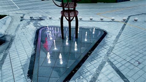江苏盐城红星美凯龙水景喷泉项目-杭州金蓝喷泉公司-音乐喷泉设计-文旅亮化工程-喷雾工程-喷泉设备-杭州喷泉公司-金蓝喷泉