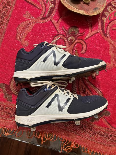 New Balance Baseball Cleats | SidelineSwap