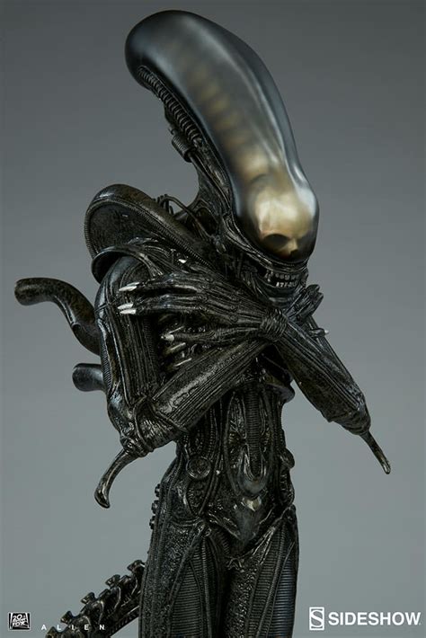 alien-internecivus-raptus-statue-200464-09 – itakon.it