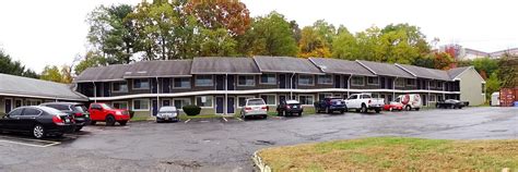 MONTICELLO INN (Framingham) - Hotel Reviews, Photos, Rate Comparison ...