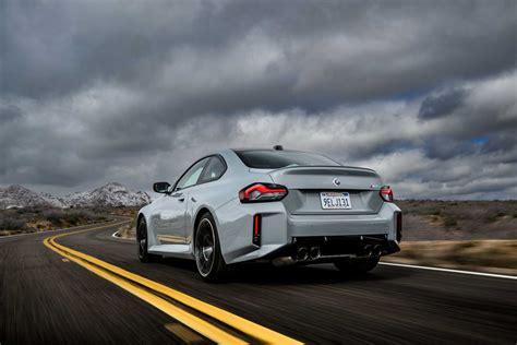 Der neue BMW M2 Brooklyn Grau - On Location, fahraktiv.