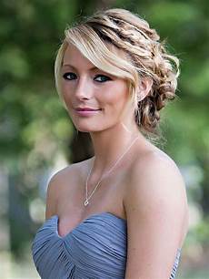 Strapless Wedding Dress Hair Style by 15 Best Wedding Hairstyles For A Strapless Dress Strapless Wedding Dress Hair Style