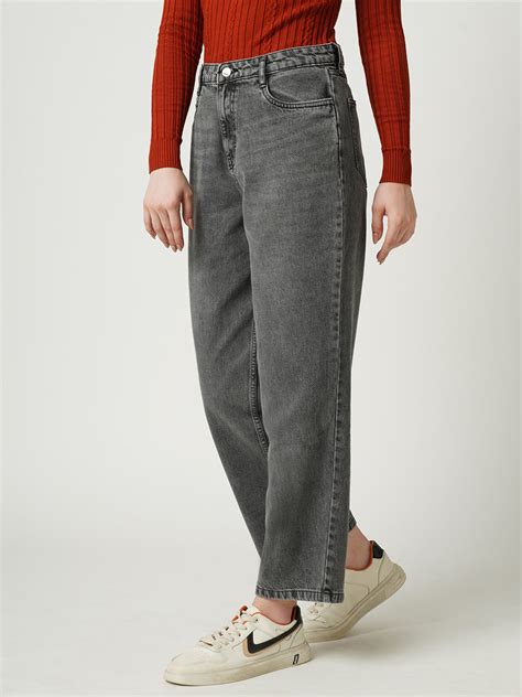 Women High-Rise Loose Straight Fit Jeans