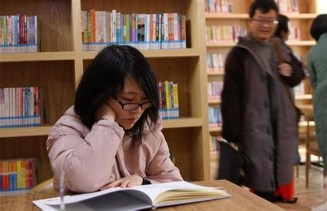 RFID系统在图书馆中的应用实例（三）-广州市领域物联网科技有限公司