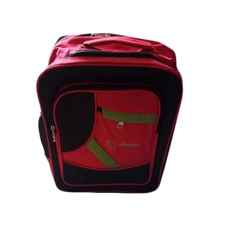 Red School Bag 的图像结果