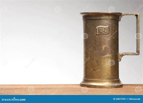 Quarter liter measure stock image. Image of size, liter - 28072951
