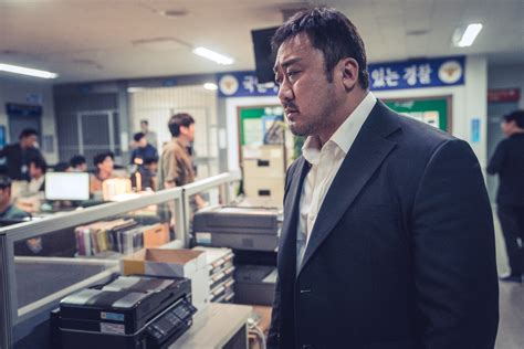 Foto de Dong-seok Ma - Unstoppable : Foto Dong-seok Ma - Foto 19 de 54 ...