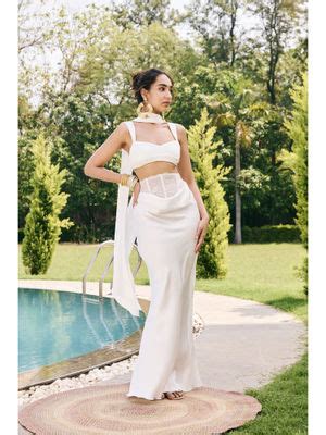 Buy Lea Clothing Malvina White Satin Crop Top with Scarf (XS) Online