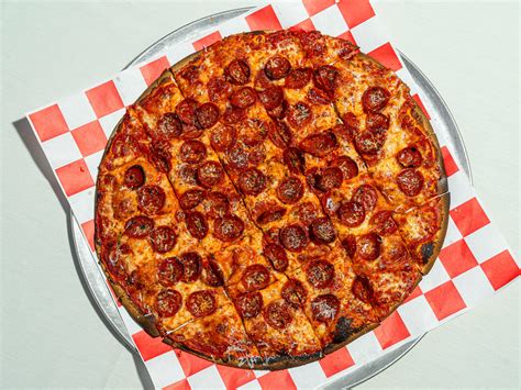 16 Great Places To Get Pizza By The Slice - Chicago - The Infatuation