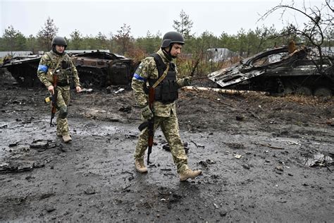 Russia-Ukraine war: Russia threatens to target Britain-made weapons