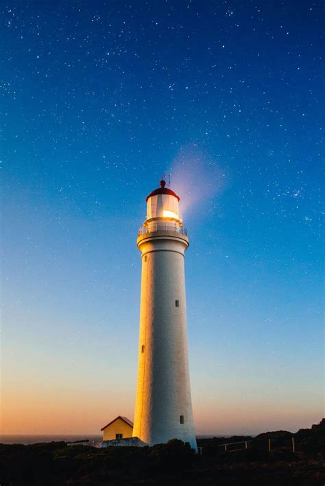 Bing Lighthouse Wallpaper 的图像结果