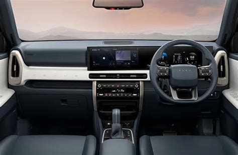 2025 Hyundai Venue debuts in India with Level 2 ADAS at Rs. 7.90 lakh ...