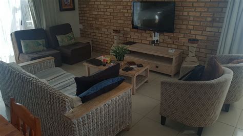 UMHLANGA GUEST HOUSE (Umhlanga Rocks) - Guesthouse Reviews, Photos ...