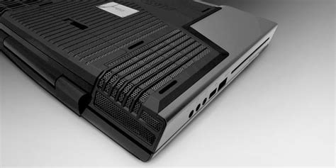 Alien Laptoop 的图像结果