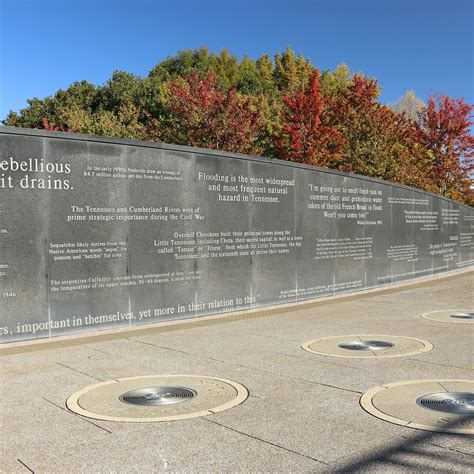 2025年 Rivers Of Tennessee Fountain, Nashville - 出発前に知っておくべきことすべて - トリップ ...