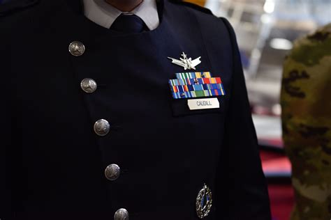 U.S. Space Force Dress Uniform 的图像结果