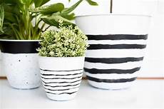 Beautiful Diy Paint Planters by Beautiful Diy Painted Planters Resin Crafts Beautiful Diy Paint Planters