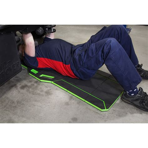 Sealey Folding Mechanic's Work Mat Premier 31mm | OnDemand Truck Parts