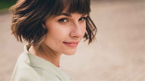 Messy French Bob: 2026’s Chicest Haircut Trend