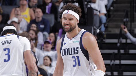 Klay Thompson shares strong praise for Anthony Davis | Sporting News