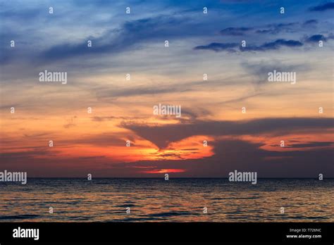 Red Sunset 的图像结果