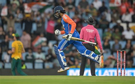 [In Picture] Tilak Varma bumps into famous Bollywood & Telugu actor on ...