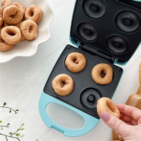 Ricardo Mini Donut Maker | Linen Chest