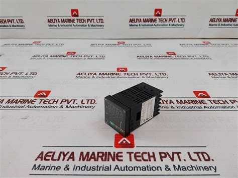 Fuji Electric Pxr-4 Temperature Controller 100-240Vac – Aeliya Marine Tech