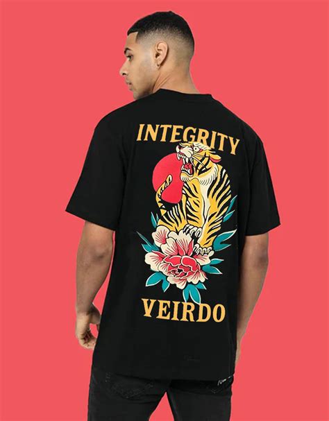 Integrity Black Oversized Back Graphic Printed Tshirt – Veirdo